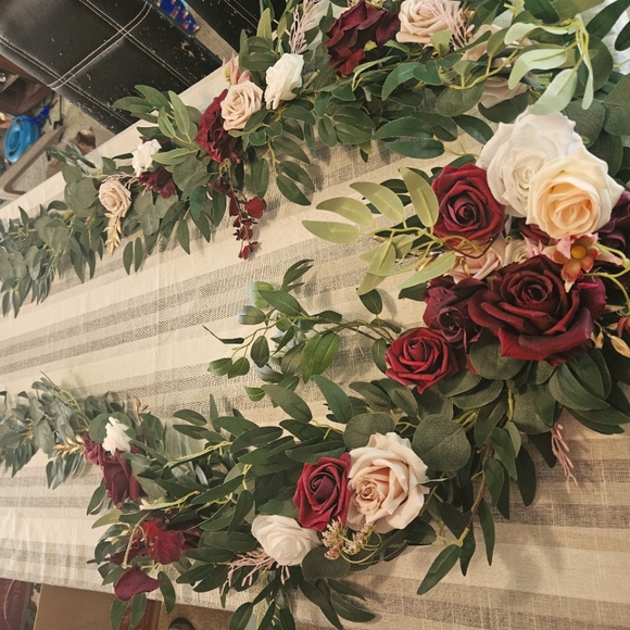 Romantic Marsala Wedding Décor Lot - Picture 7 of 17